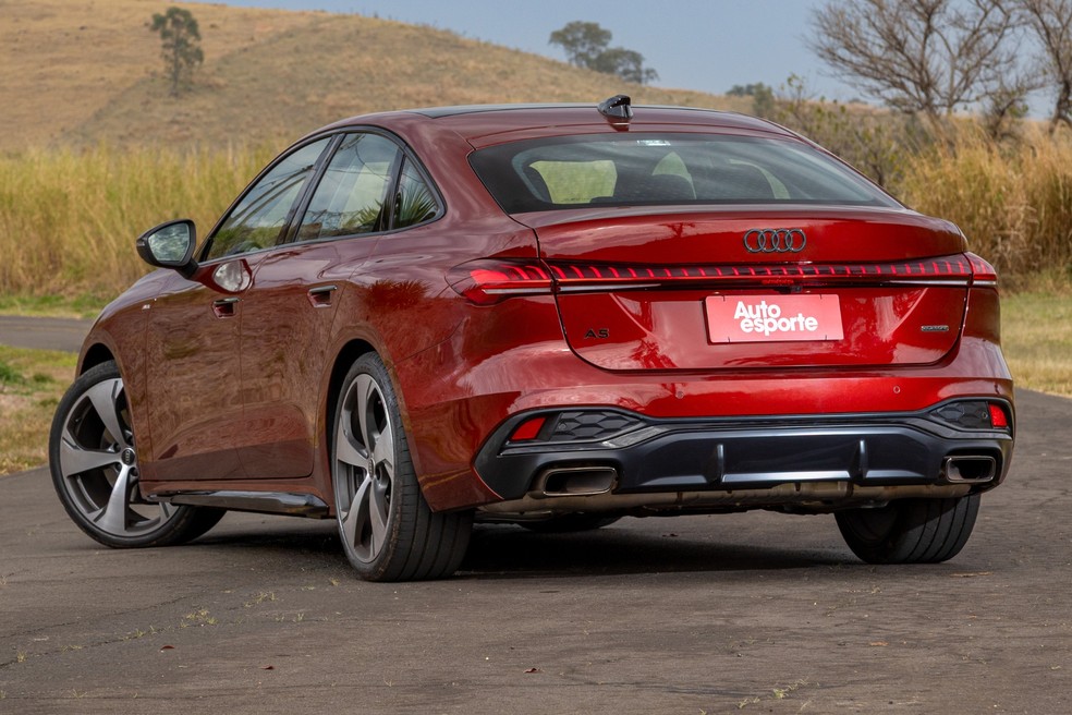 Audi A5 cresceu de tamanho em sua nova geração  — Foto: Auto News Brasil/Renato Durães