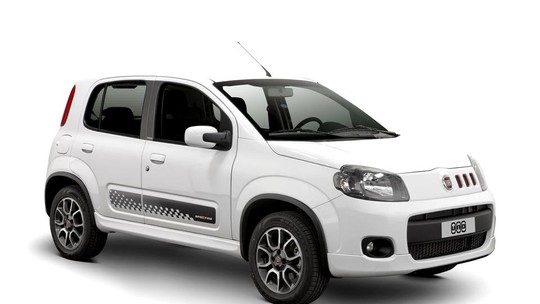 Fiat convoca recall de 13,3 mil veículos no Brasil por 'airbags mortais'