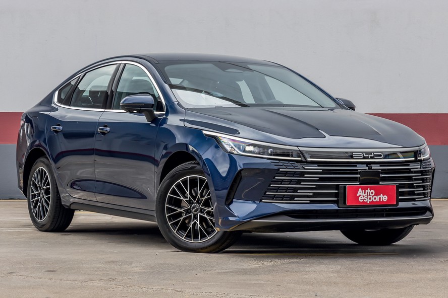 BYD King com desconto de R$ 25 mil fica mais barato que Dolphin