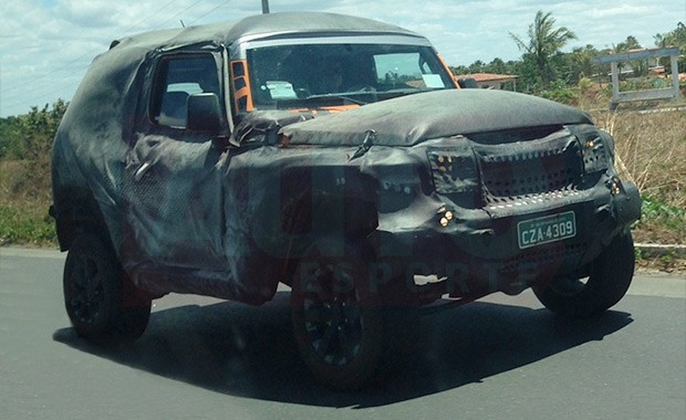 Novo Troller flagrado em testes (Foto: Cristiano de Melo Oliveira) — Foto: Auto Esporte