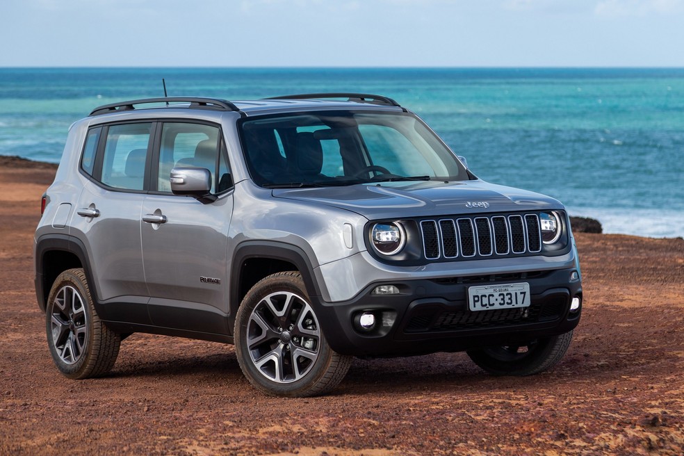 Jeep Renegade turbodiesel foi um dos poucos SUVs compactos vendidos no Brasil com tração integral — Foto: Divulgação/Jeep