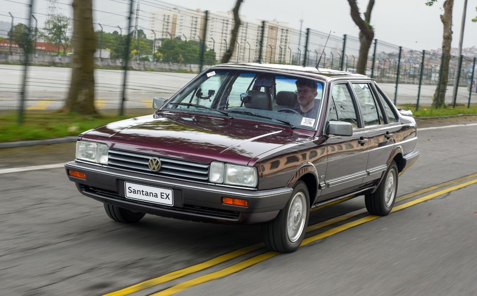 VW Santana EX foi um divisor de águas em acabamento interno para a fabricante — Foto: Murilo Goes / Auto News Brasil