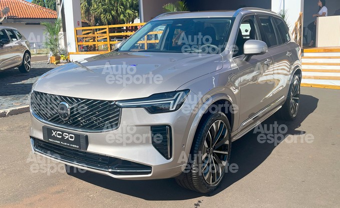 Novo Volvo XC90 na ExpoLondrina - estático