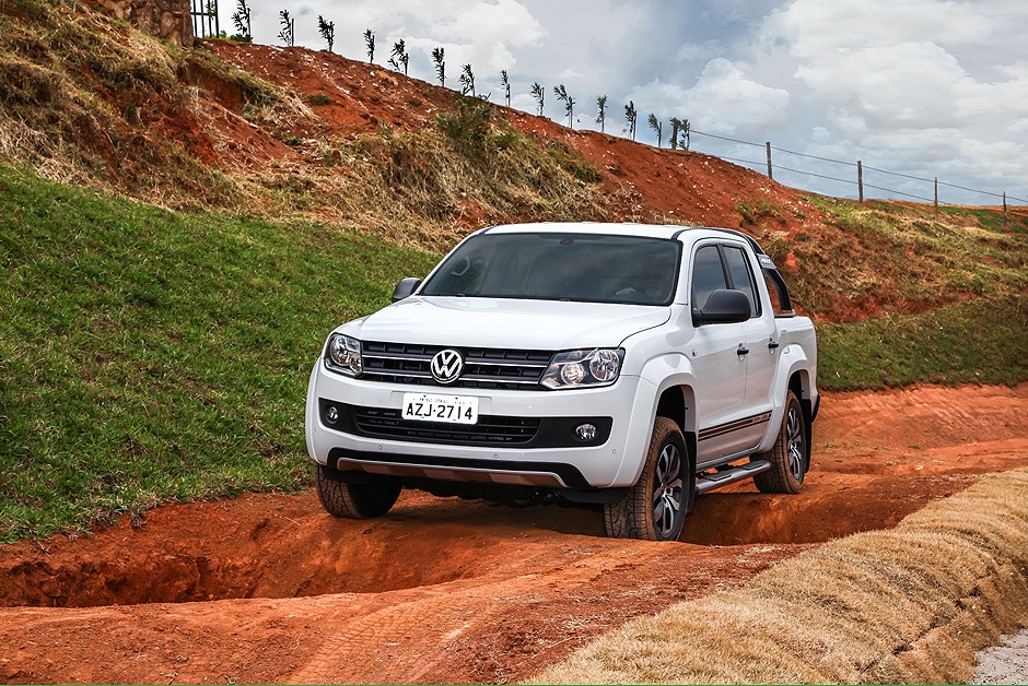 Volkswagen Amarok Dark Label