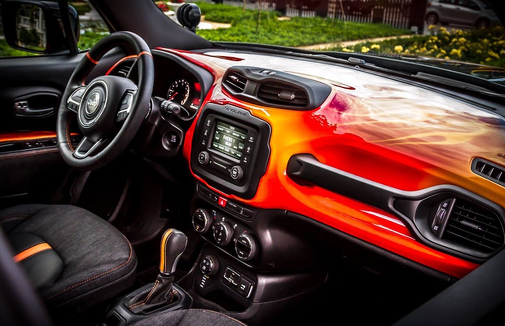 Renegade "Hell's Revenge" (Foto: Divulgação) — Foto: Auto Esporte