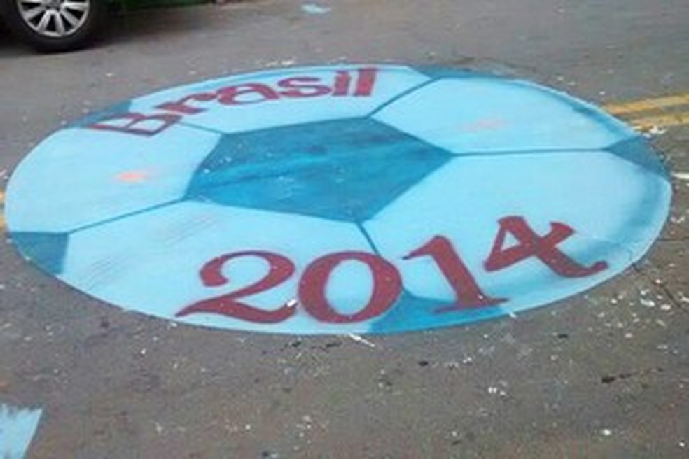 Rua do Taboão (SP)  decorada para o mundial (Foto: Arquivo Pessoal) — Foto: Auto Esporte