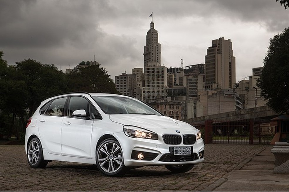 BMW Série 2 é uma das poucas minivans que restaram (Foto: Marcos Camargo/Auto News Brasil) — Foto: Auto Esporte
