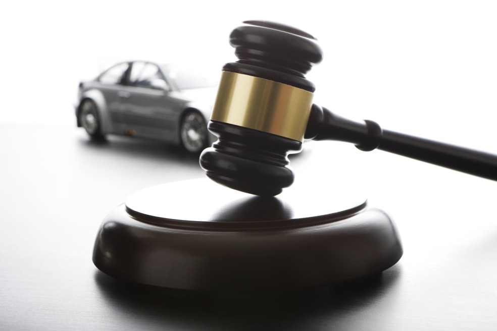 Carro de leilão é normalmente 20% abaixo da tabela Fipe — Foto: GettyImages