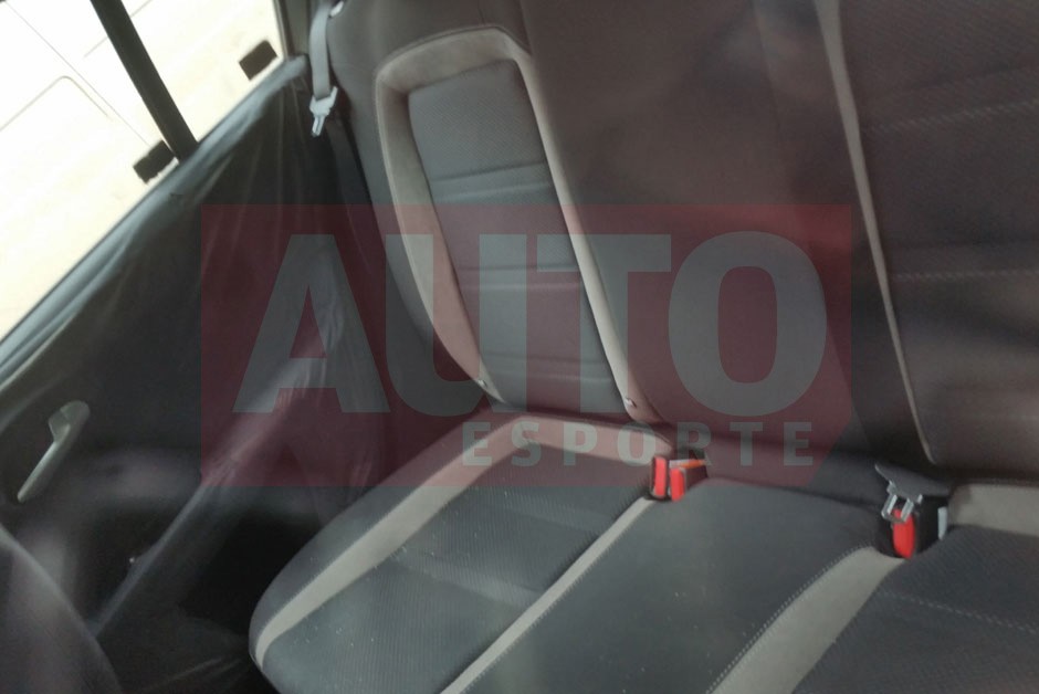 Interior do Fiat Tipo SW em testes na cidade de Paraty (RJ)