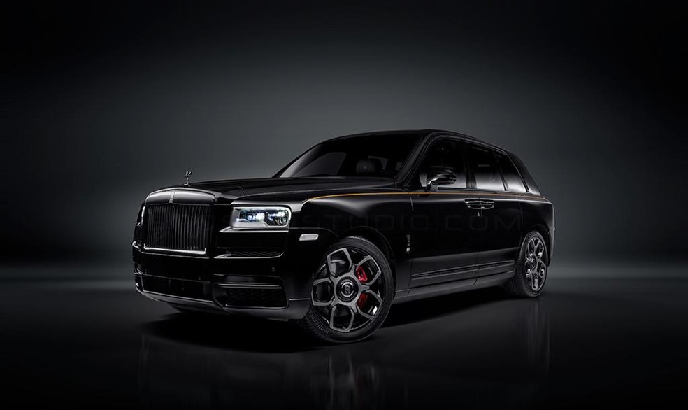 Rolls-Royce Cullinan Black Badge é o SUV mais caro do mundo — Foto: Sposito Studios 