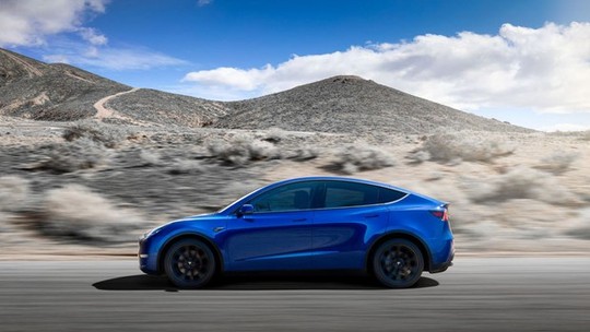 Tesla Model Y: o SUV elétrico que anda rápido como o Mercedes AMG GT-R PRO