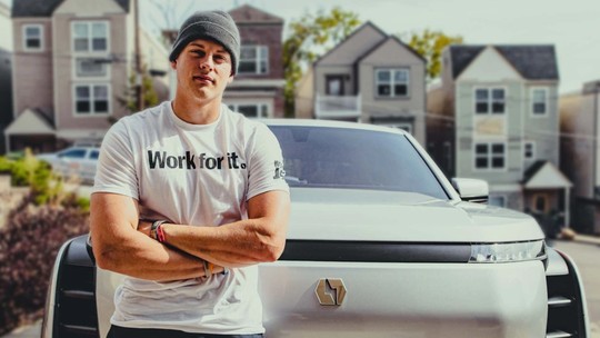 Super Bowl: Joe Burrow é garoto-propaganda de picape elétrica desconhecida com 600 cv