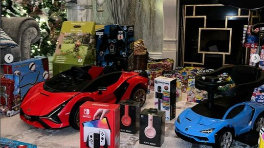 Fã da Lamborghini, lutador Conor McGregor compra "esportivinhos" da marca para os filhos
