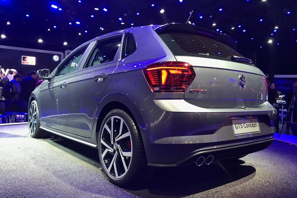 Lanternas do Polo GTS são de LEDs (Foto: Diogo de Oliveira/Auto News Brasil) — Foto: Auto Esporte