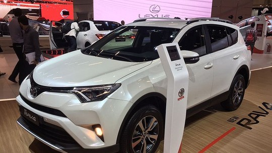 Toyota mostra C-HR, mas confirma vendas apenas do novo RAV4