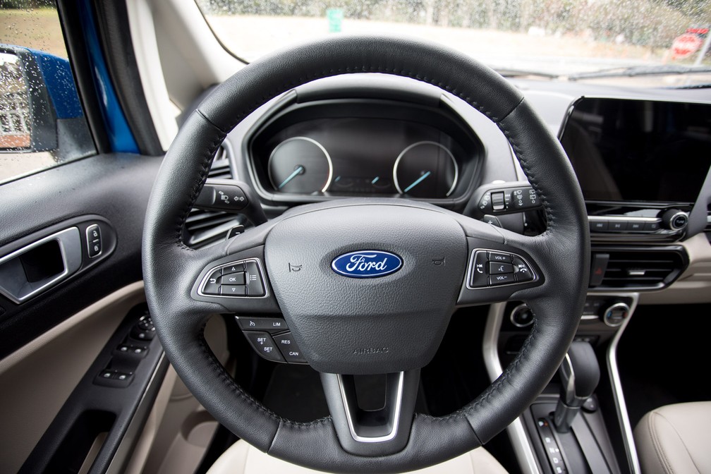 Ford EcoSport 2.0 Titanium 2018 — Foto: Marcelo Brandt/G1