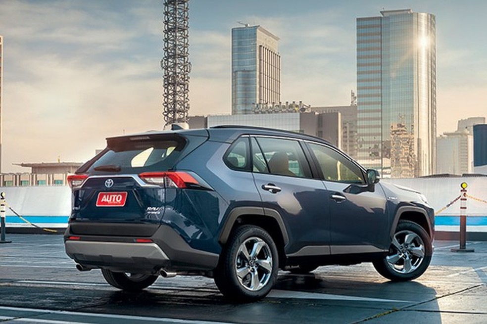 Embora a base seja a mesma, o tamanho será bem inferior ao do RAV4 (Foto: Leo Sposito) — Foto: Auto Esporte