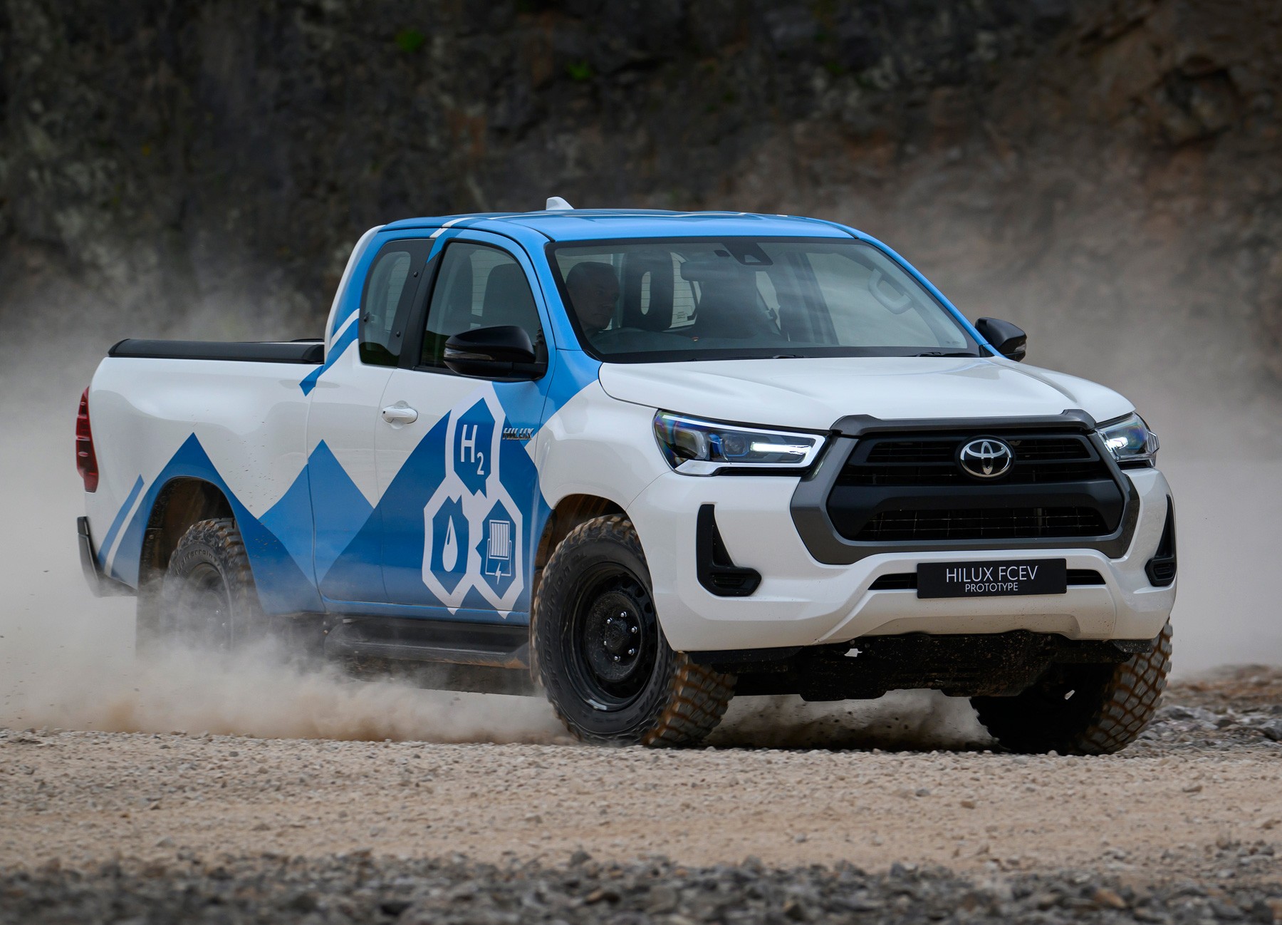 Toyota Hilux a hidrogênio estará nas Olimpíadas e antecipa futuro da picape