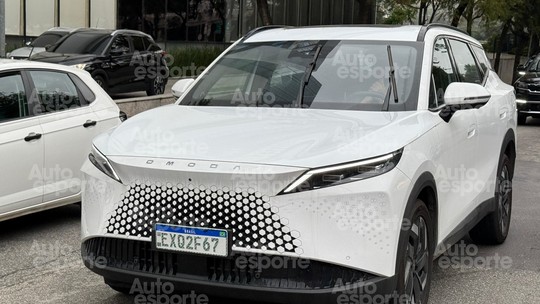 Flagra: Omoda 7 é híbrido com base de Tiggo 7 para brigar com BYD Song Plus
