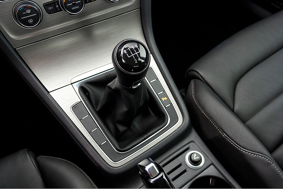 Volkswagen Golf 1.6 MSI manual