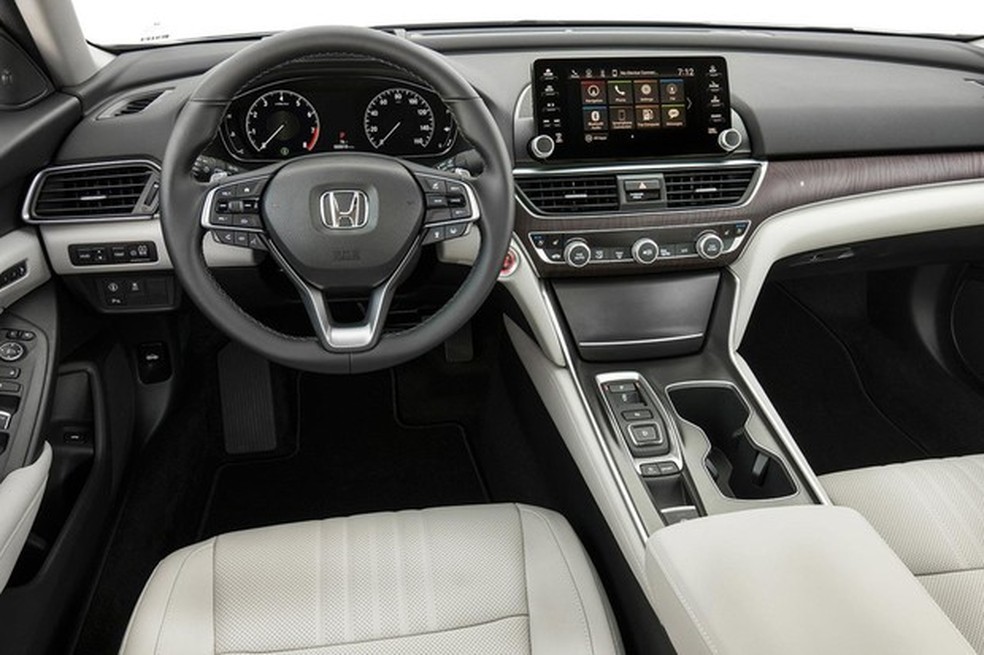 Honda Accord (Foto: Divulgação) — Foto: Auto Esporte