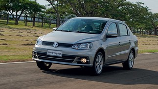 Volkswagen Voyage 2016