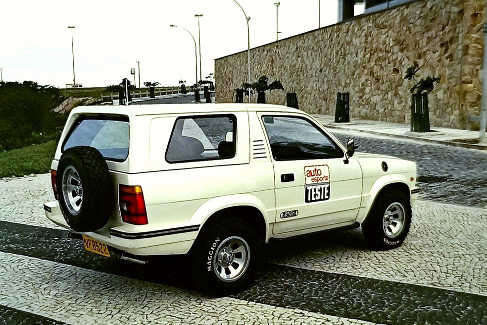 Carroceria em fibra de vidro com chassi e mecânica VW — Foto: Autoesporte/Acervo MIAU