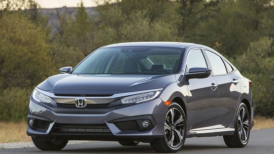 Novo Honda Civic aparece em mais fotos