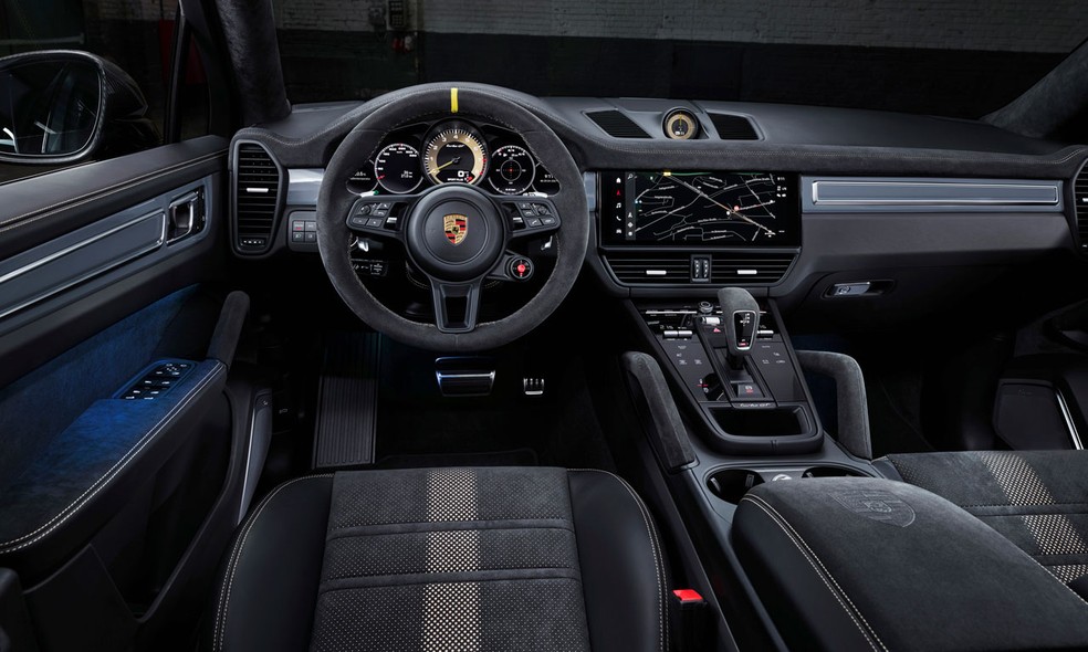 Porsche Cayenne Turbo GT é o SUV mais caro da história da Porsche — Foto: Divulgação