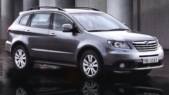 Subaru convoca recall do Tribeca por falha no travamento do capô