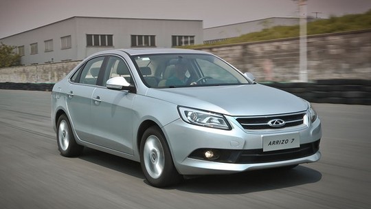 Aceleramos: Chery Arrizo 7 e Tiggo 5