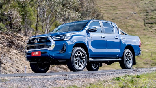 Teste exclusivo: nova Toyota Hilux sobe na potência, equipamentos - e preço