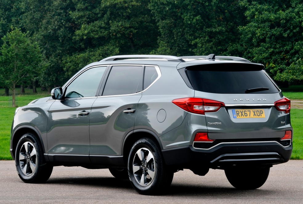 SsangYong Rexton — Foto: Divulgação/SsangYong