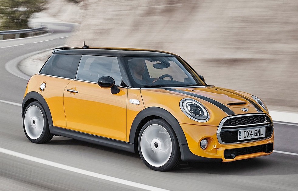 Mini Cooper 1.5 S, 136 cv e 23,4 kgfm (R$ 89.950)