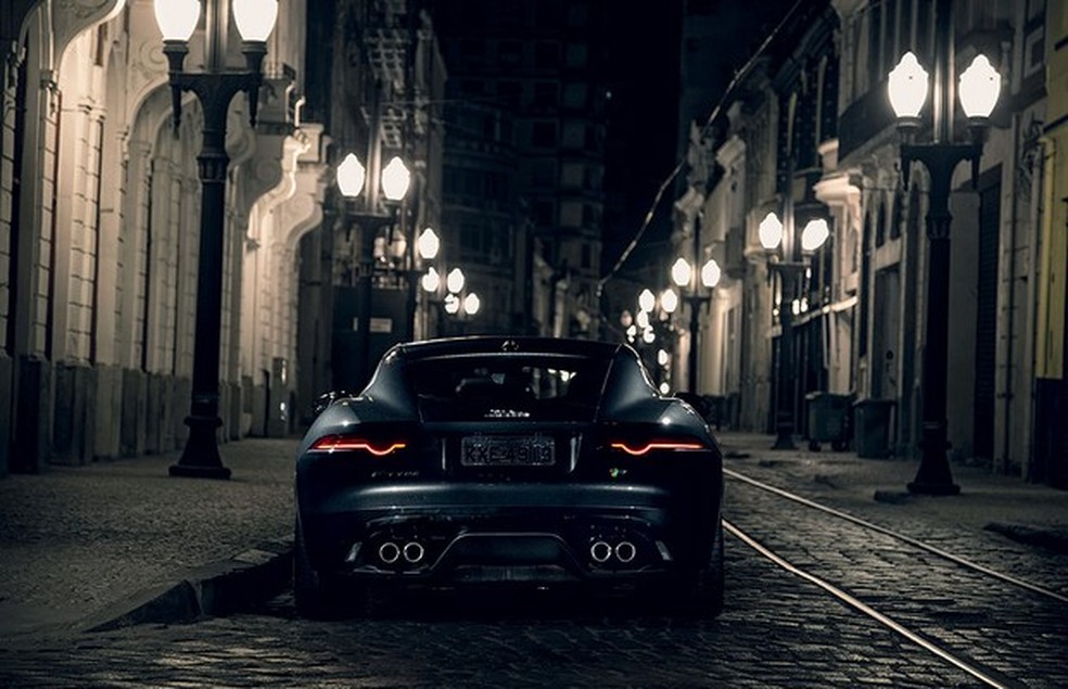 Jaguar F-Type Coupé (Foto: Fabio Aro/Auto News Brasil) — Foto: Auto Esporte