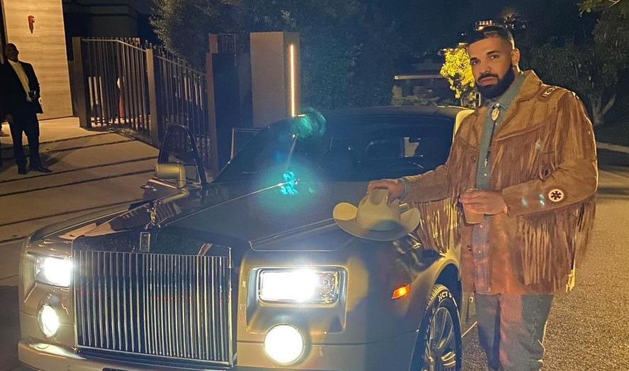 Novo Rolls-Royce Phantom de Drake