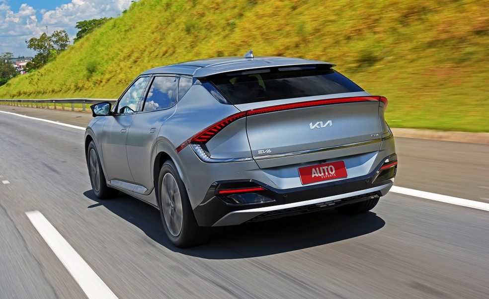 Kia EV6 — Foto: Murilo Góes/Auto News Brasil