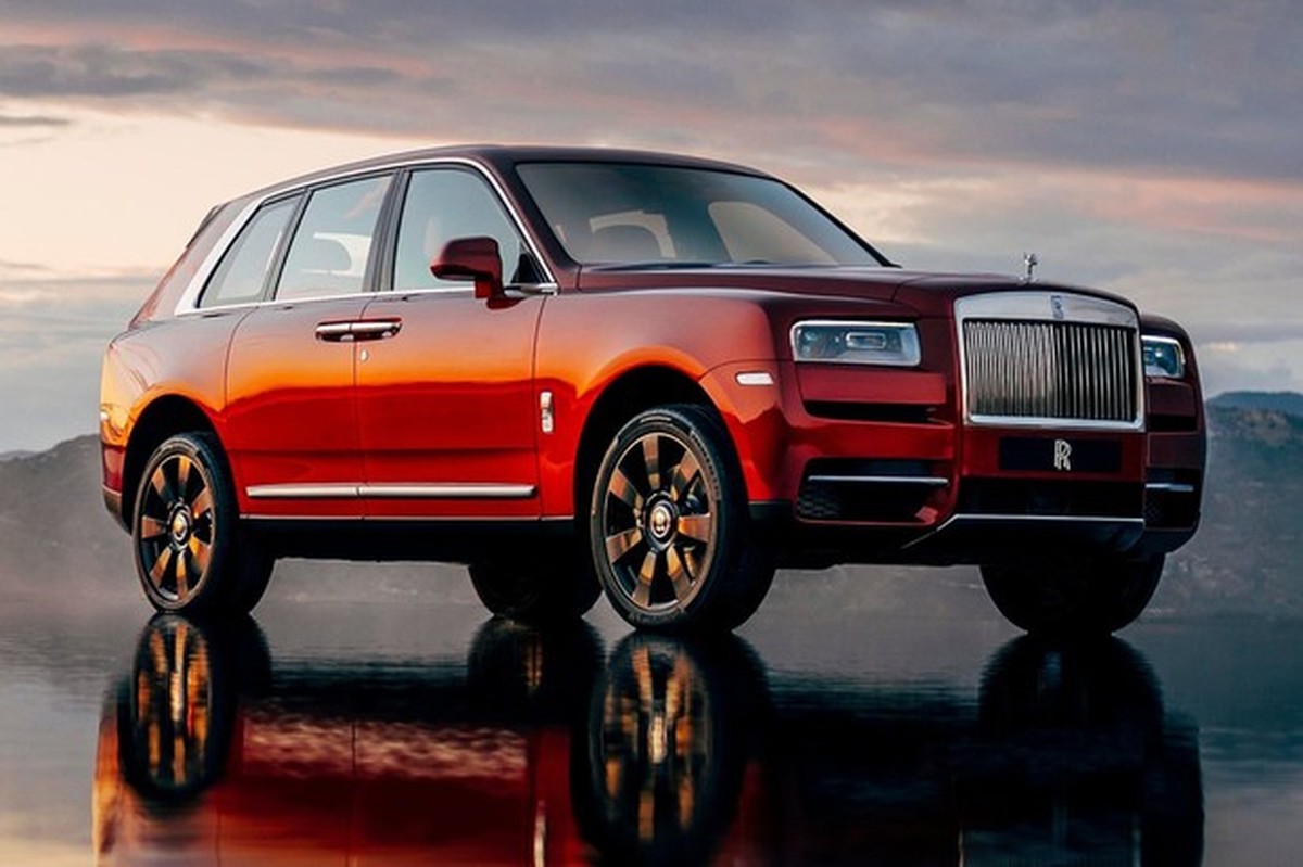 Rolls Royce revela Cullinan SUV que chega ao Brasil ainda este ano