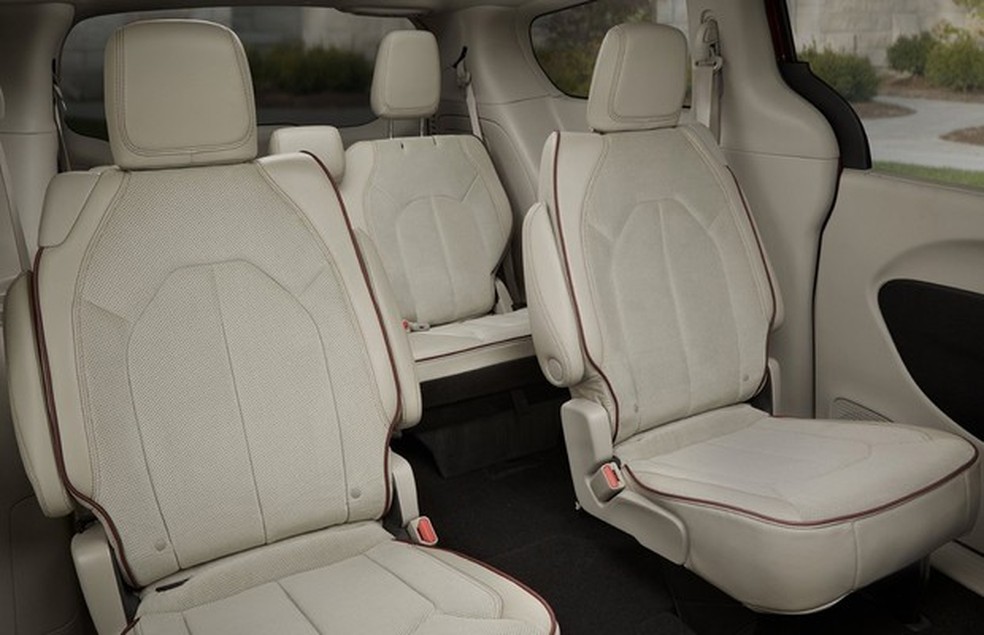 Chrysler Pacifica 2017 (Foto: Divulgação) — Foto: Auto Esporte