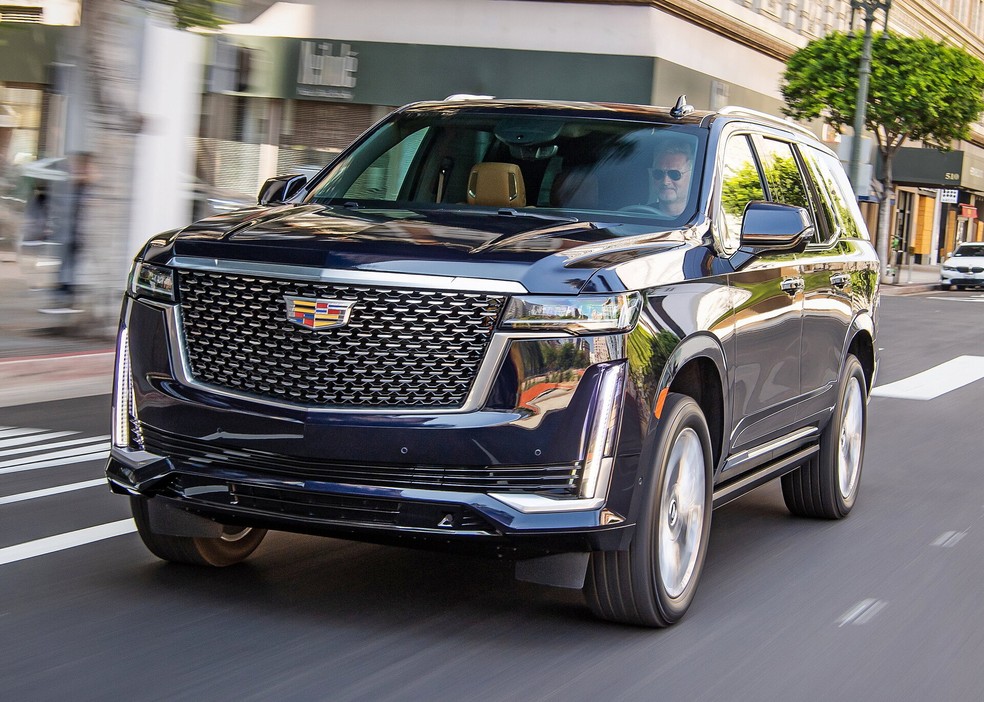 Cadillac Escalade: SUVão com motor V8 está fora da primeira leva da produtos oficiais da marca — Foto: Divulgação