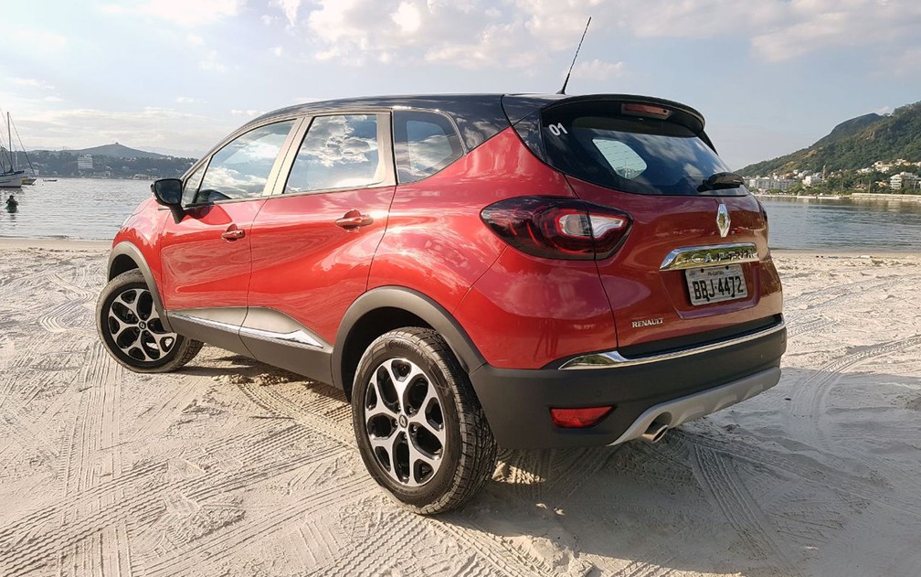 Renault Captur Intense CVT — Foto: André Paixão/G1