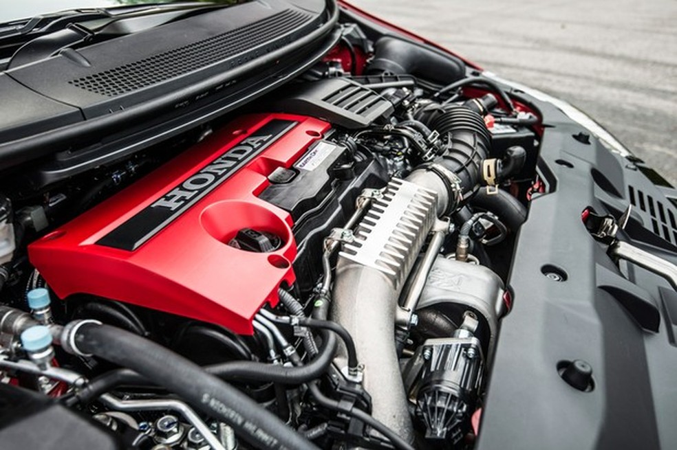 Motor 2.0 turbo V-TEC é transversal e gera potentes 310 cv (Foto: Divulgação) — Foto: Auto Esporte