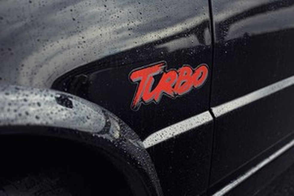 Uno Turbo (Foto: Fabio Aro) — Foto: Auto Esporte
