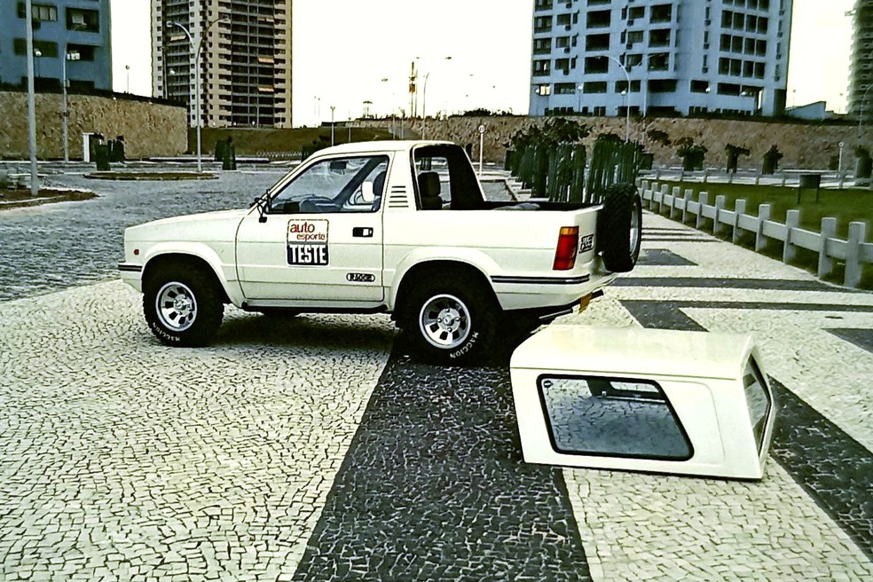 A capota do Ragge podia ser facilmente retirada — Foto: Autoesporte/Acervo MIAU
