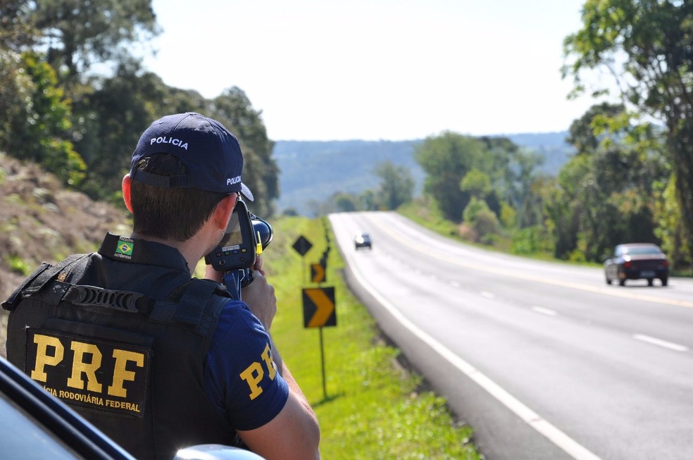 Multas poderão ser parceladas no cartão de crédit — Foto: Polícia Rodoviária Federal/Divulgação