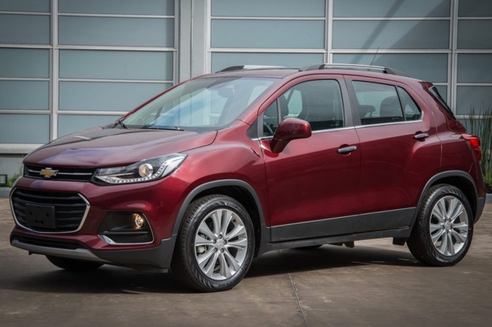 Dianteira do Tracker renovado segue de perto a linguagem de estilo do Cruze (Foto: Divulgação) — Foto: Auto Esporte