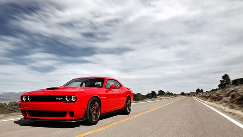 Dodge Challenger SRT 2015 (Foto: Divulgação) — Foto: Auto Esporte