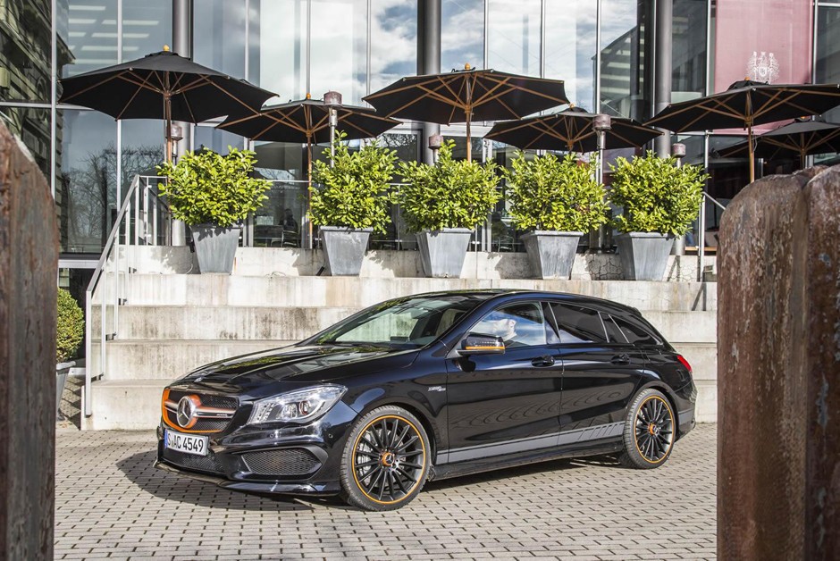 Mercedes CLA 45 AMG OrangeArt Edition