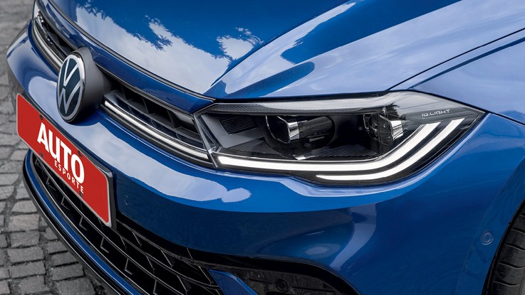 Volkswagen Polo - iQ.Light: Como no Taos, os faróis têm prolongamento das luzes diurnas de LED até o logotipo na grade dianteira