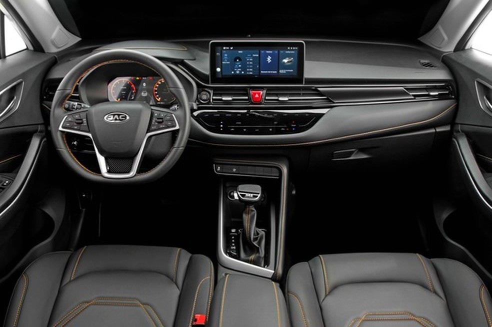 Central multimídia espelha os sistemas iOS e Android (Foto: Divulgação) — Foto: Auto Esporte
